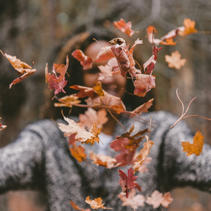 Welke cosmetica producten zijn handig om te gebruiken in de herfst?